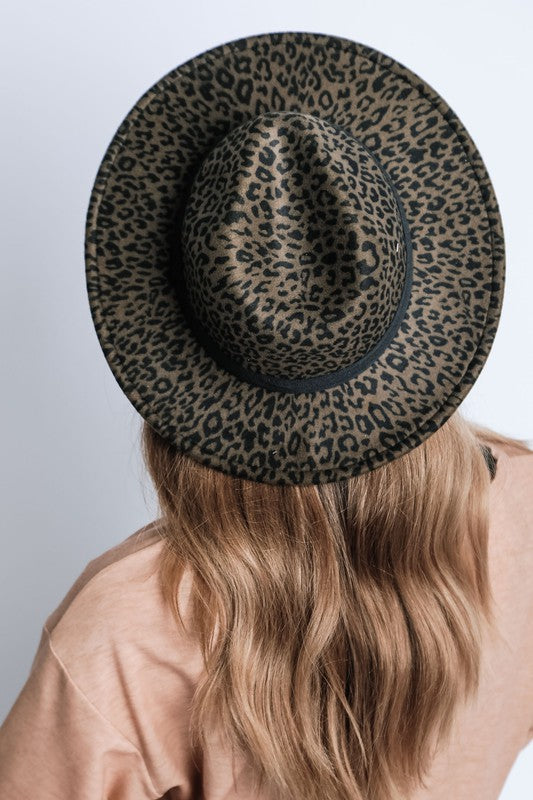 FAUX SUEDE GATSBY STYLE FEDORA