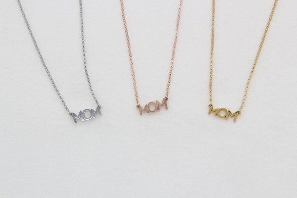 MOM CHARM NECKLACE SET